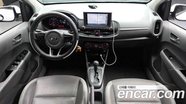 Kia Morning — interior