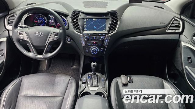Hyundai Maxcruz — interior