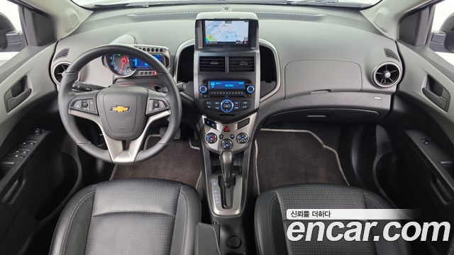 Chevrolet Korea Aveo — interior