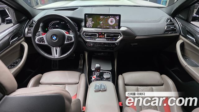 BMW X4M — interior