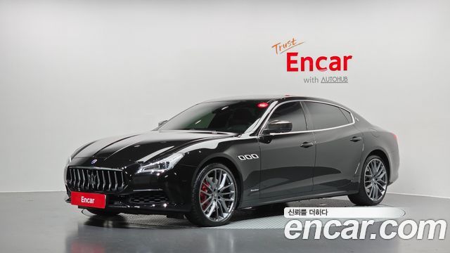 Maserati Quattroporte — exterior