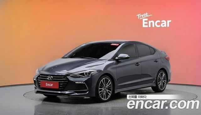 Hyundai Avante — exterior