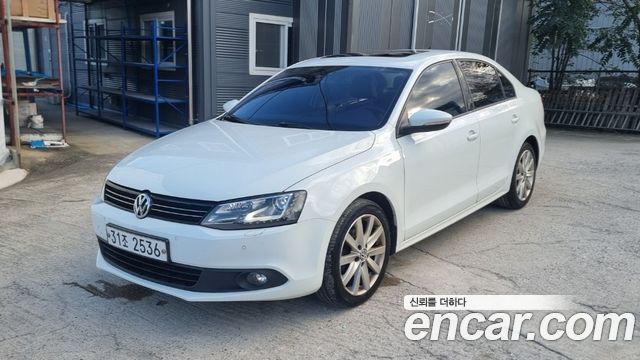 Volkswagen Jetta — exterior