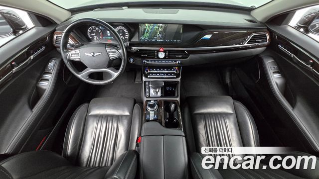 Genesis EQ900 — interior