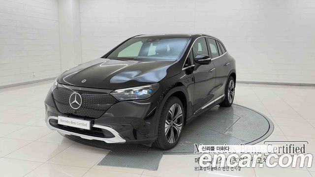 Mercedes-Benz EQE — exterior