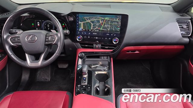 Lexus NX — interior