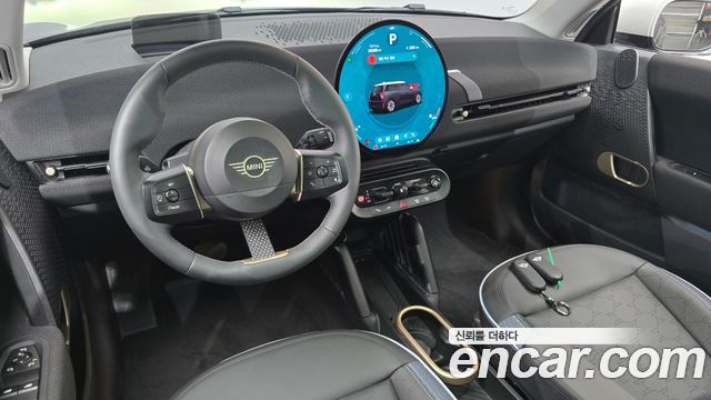 MINI Cooper — interior