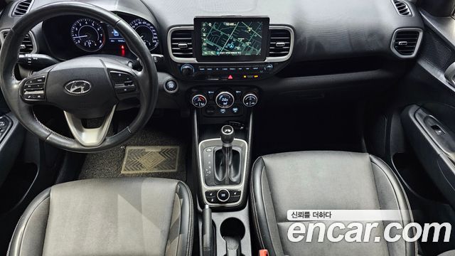 Hyundai Venue — interior