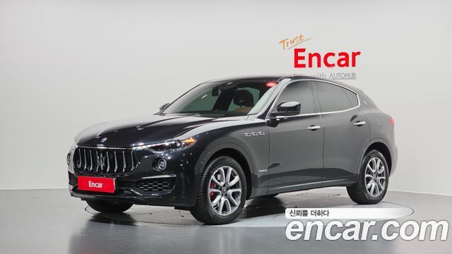 Maserati Levante — exterior