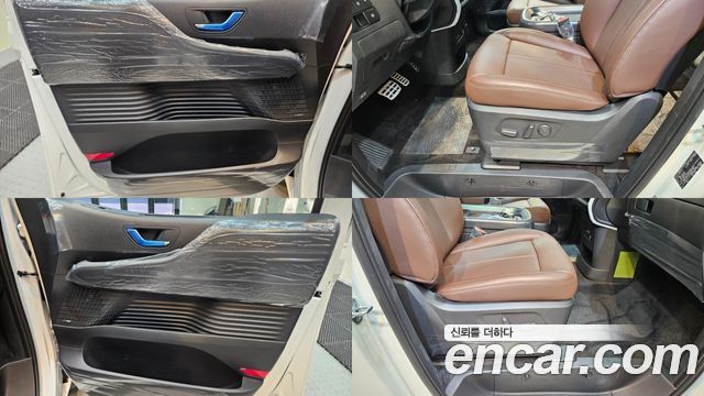 Hyundai Staria — interior