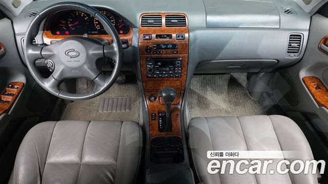 Renault Korea SM5 — interior