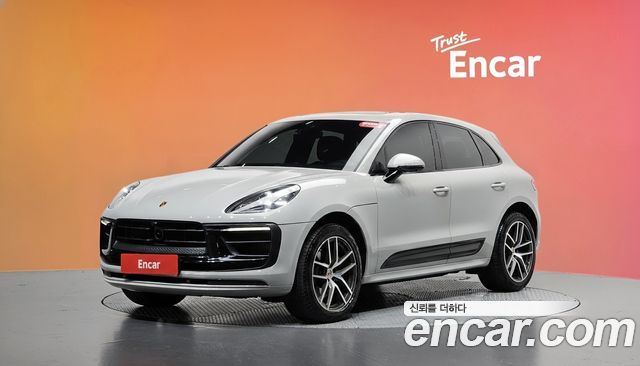Porsche Macan — exterior