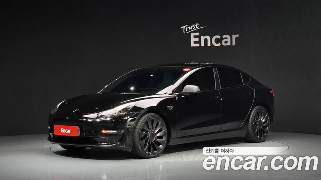 Tesla Model 3 — exterior