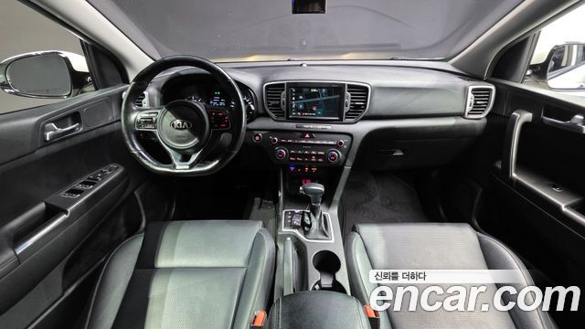 Kia Sportage — interior