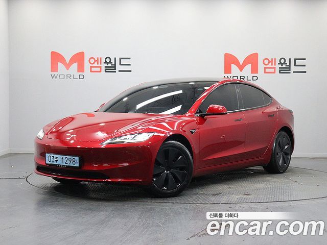 Tesla Model 3 — exterior