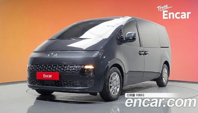 Hyundai Staria — exterior
