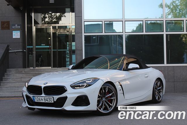 BMW Z4 — exterior