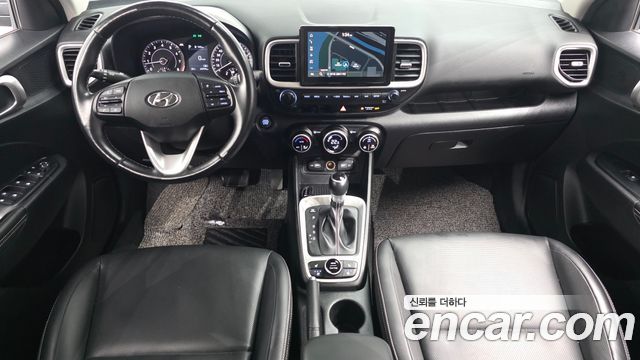 Hyundai Venue — interior