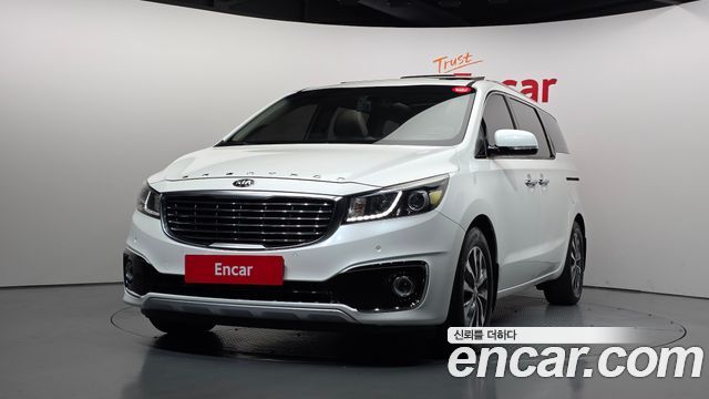 Kia Carnival — exterior
