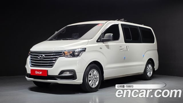 Hyundai Starex — exterior