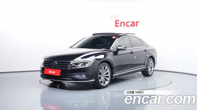 Volkswagen Passat — exterior