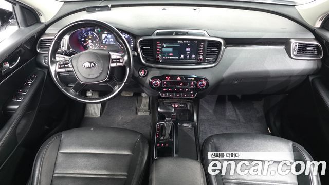 Kia Sorento — interior