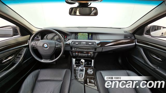 BMW 5 Series — interior