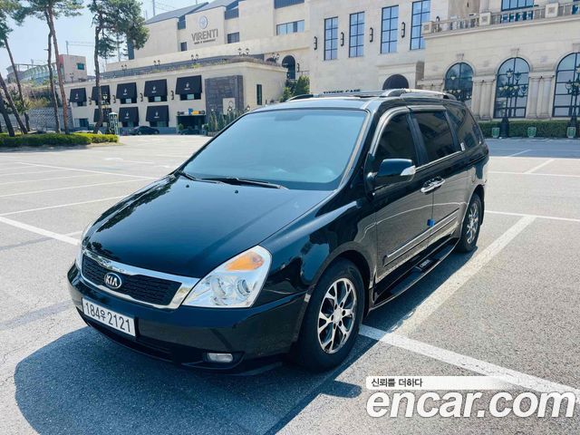 Kia Carnival — exterior