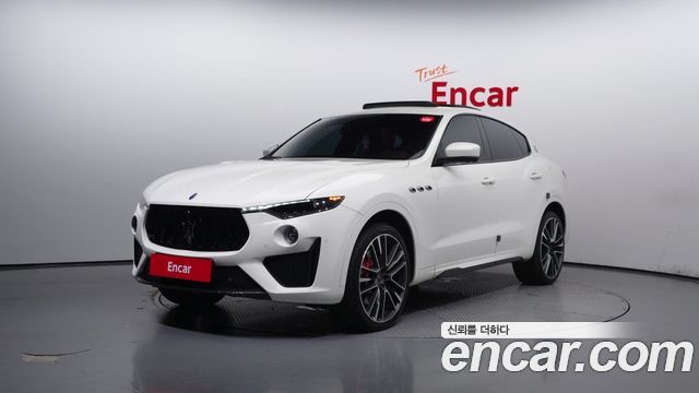 Maserati Levante — exterior