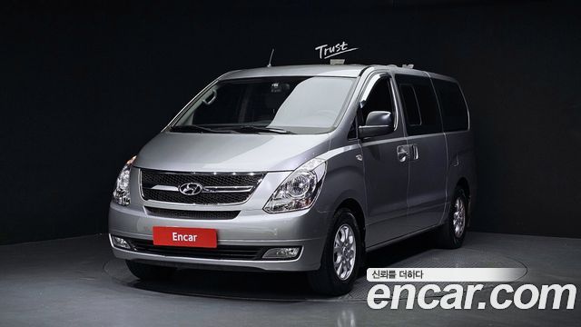 Hyundai Starex — exterior