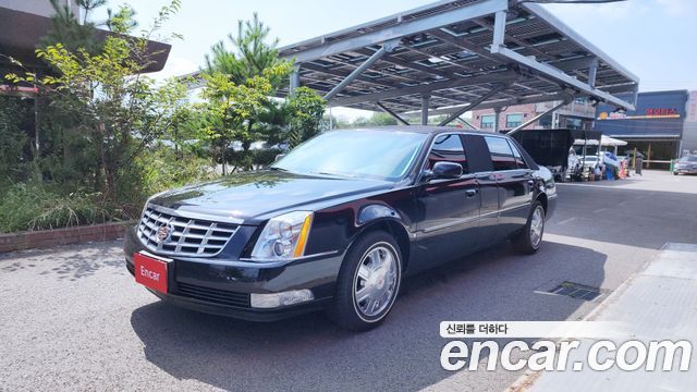 Cadillac DTS — exterior