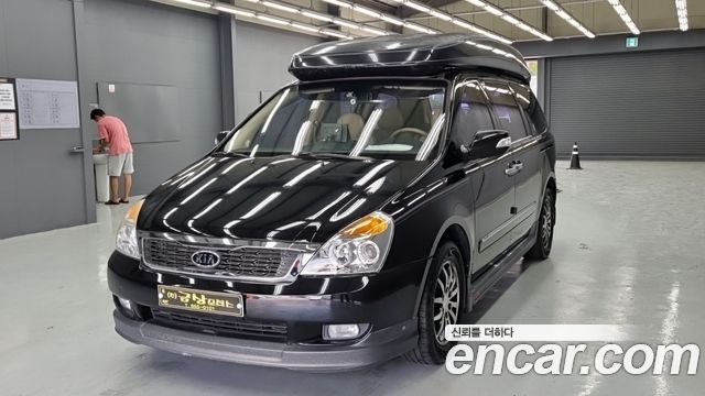 Kia Carnival — exterior