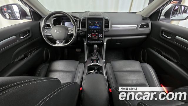 Renault Korea QM6 — interior