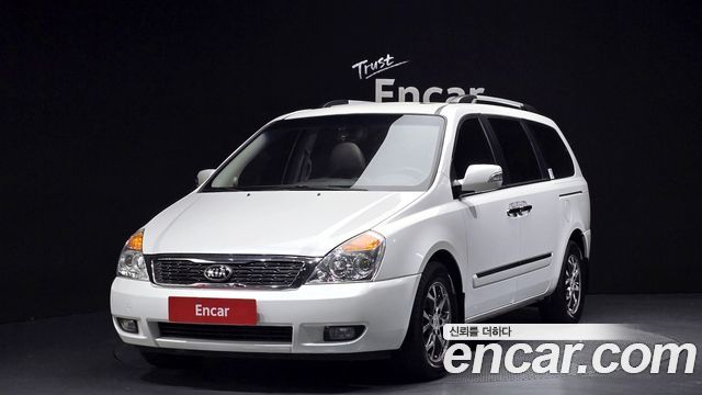 Kia Carnival — exterior
