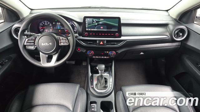 Kia K3 — interior