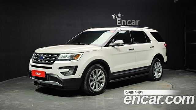 Ford Explorer — exterior