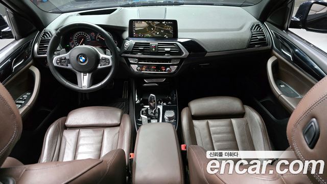 BMW X3 — interior