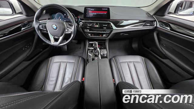 BMW 5 Series — interior