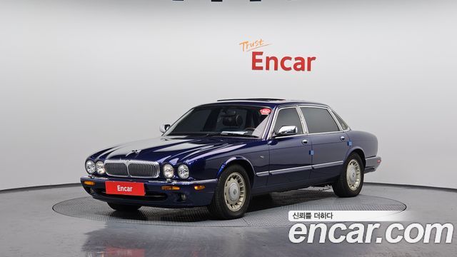 Jaguar Daimler — exterior