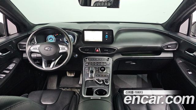 Hyundai Santa Fe — interior