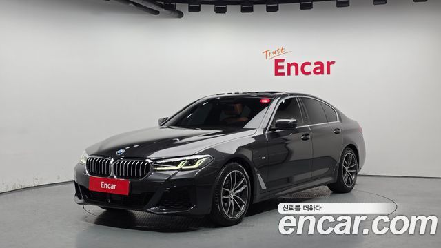 BMW 5 Series — exterior