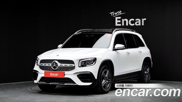 Mercedes-Benz GLB-Class — exterior