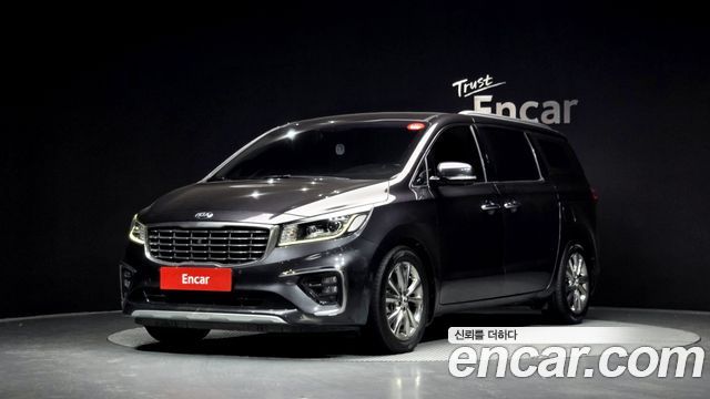 Kia Carnival — exterior