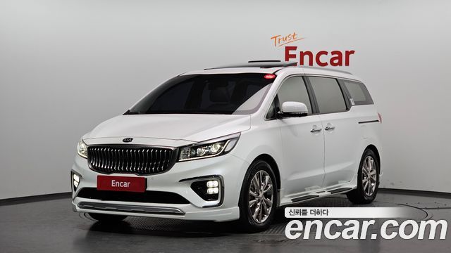 Kia Carnival — exterior