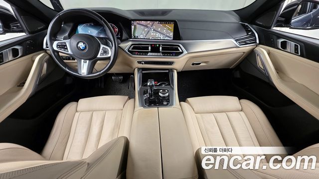 BMW X6 — interior