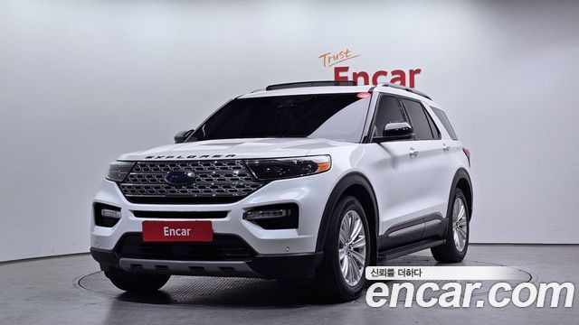 Ford Explorer — exterior
