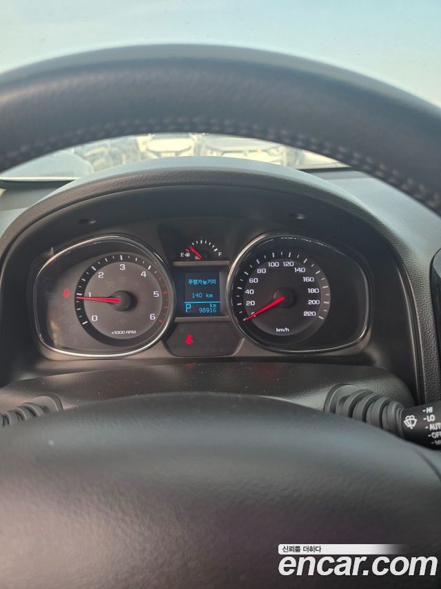 Chevrolet Korea Captiva — interior