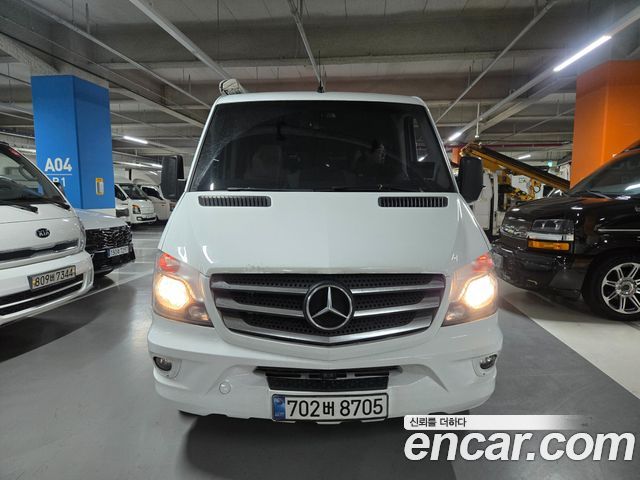 Mercedes-Benz Sprinter — exterior