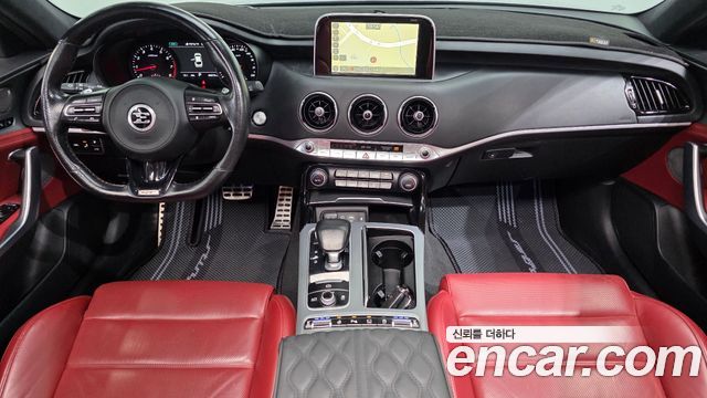 Kia Stinger — interior