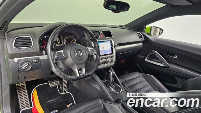 Volkswagen Scirocco — interior